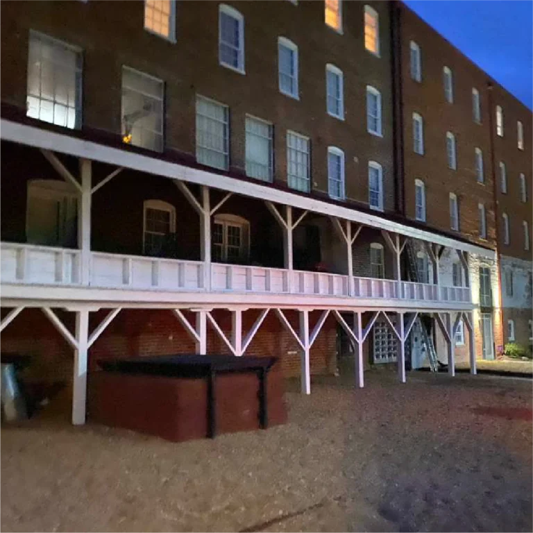 River Oak Renovation - Int and Ext 6